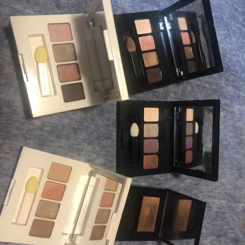 Eye shadow pallets -